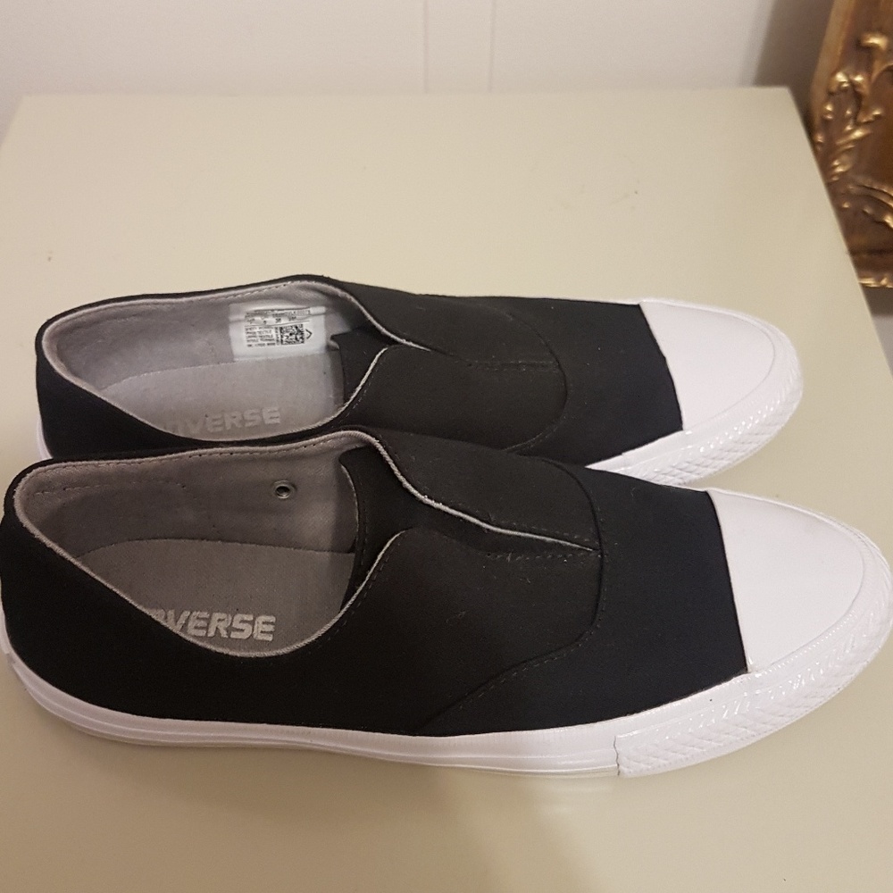Chuck Taylor All Star Gemma Slip-on sneaker.